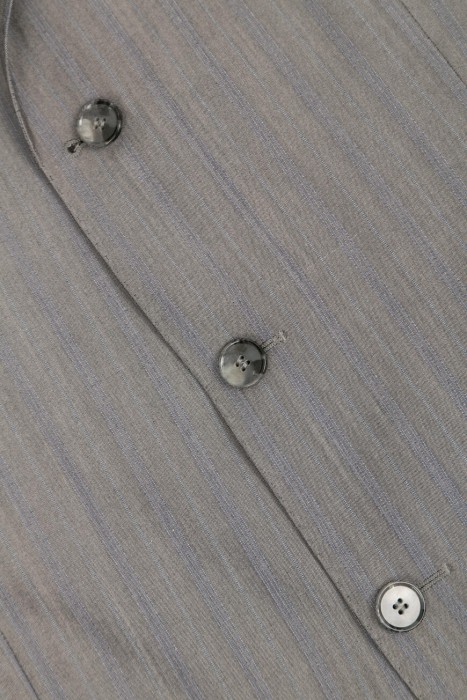 костюм  из шерсти спереди