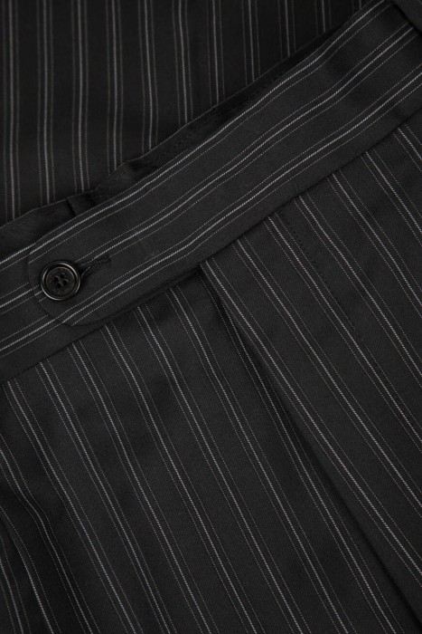 костюм  универсального стиля с лицевой стороны