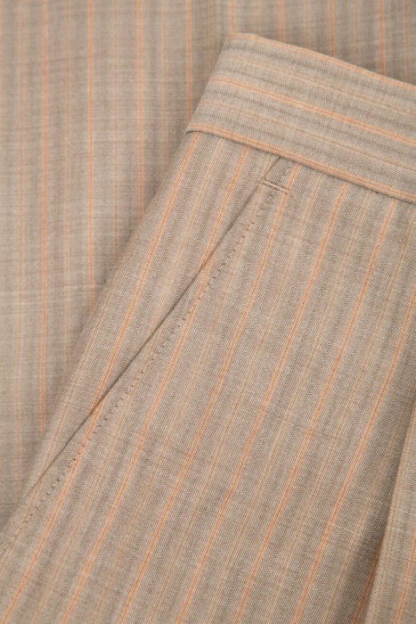 костюм  универсального стиля с лицевой стороны