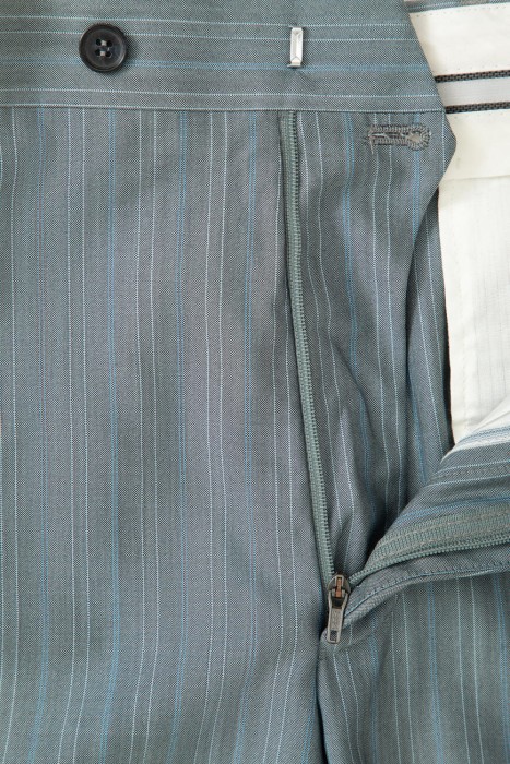 костюм  универсального стиля с лицевой стороны