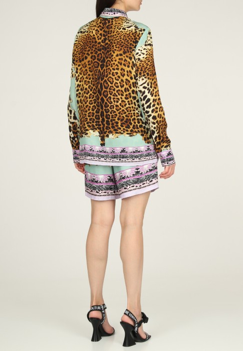 костюм  из италии вид сбоку