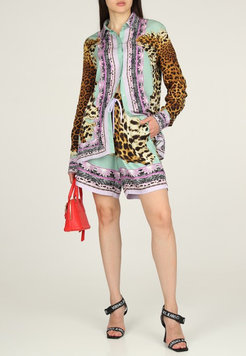 костюм  из проверенных материалов спереди