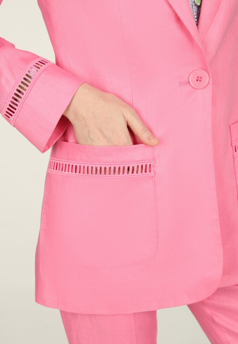 костюм  универсального стиля с лицевой стороны