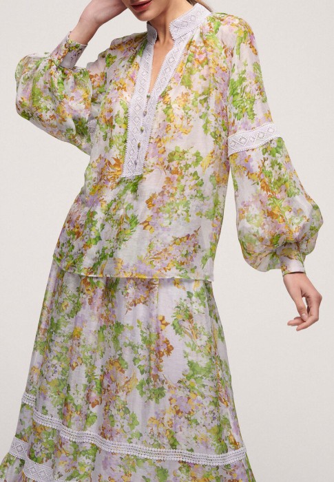 костюм  на сезон этого года фотография