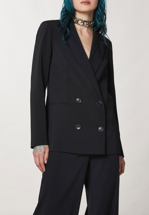 костюм  по цене 56525 руб вид справа