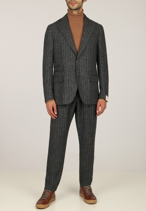 костюм  из италии вид сбоку