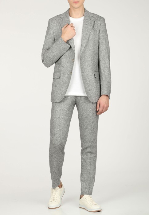 костюм  из италии вид сбоку