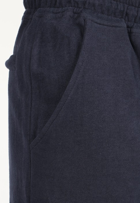 костюм  универсального стиля с лицевой стороны