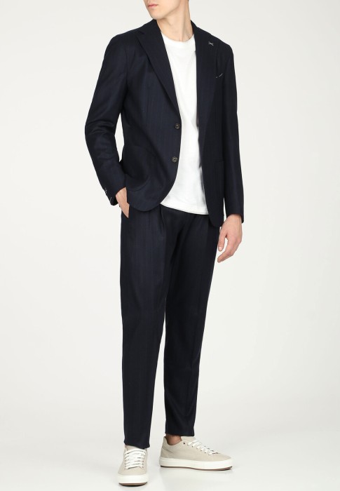 Товар голубого цвета с внутренней стороны