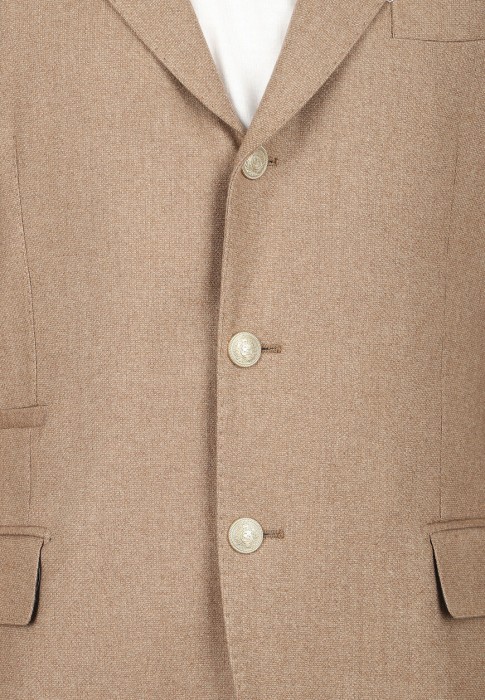 костюм  из проверенных материалов спереди