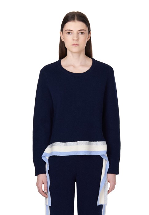 костюм  универсального стиля с лицевой стороны