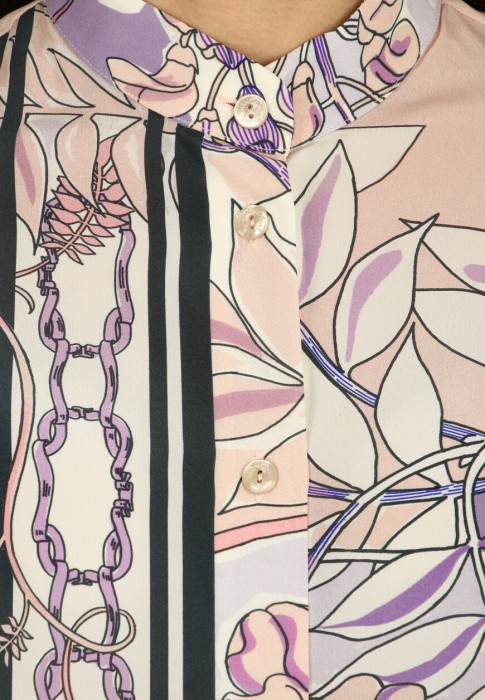 костюм  универсального стиля с лицевой стороны