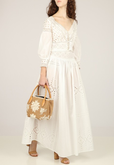 Товар белого цвета с внутренней стороны