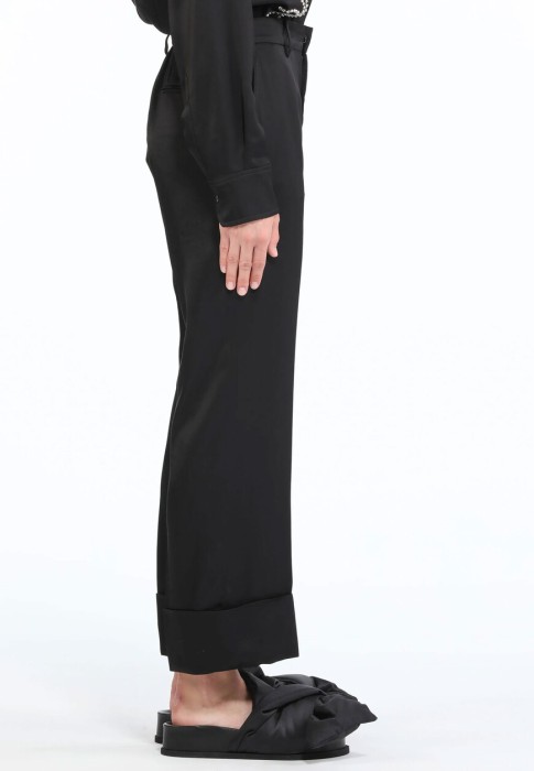 Продукция для женщин фото