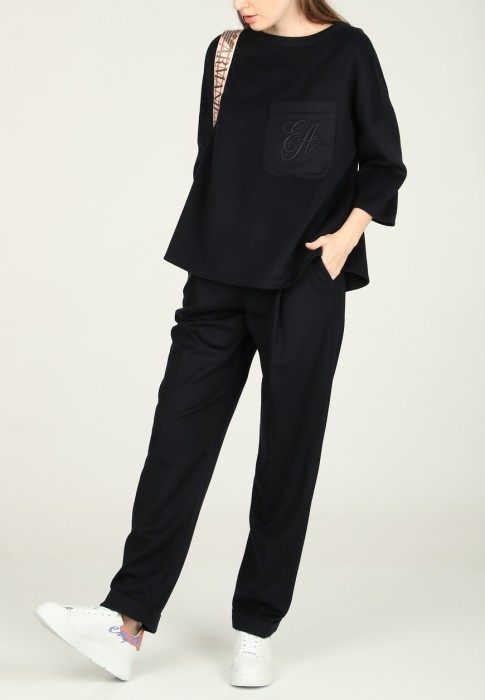 костюм  из италии вид сбоку