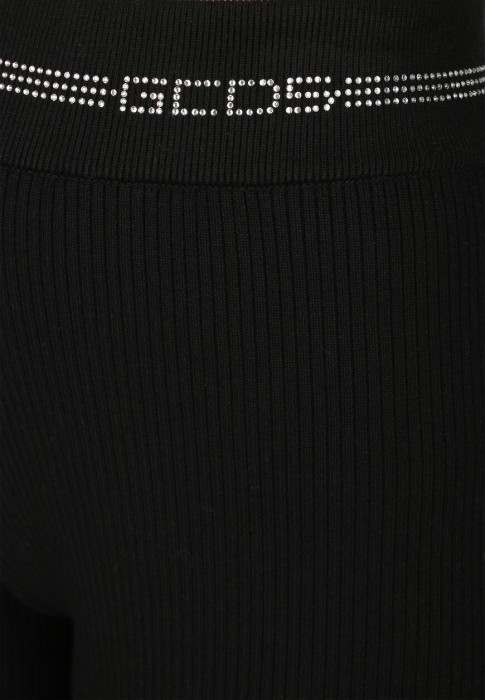 костюм  универсального стиля с лицевой стороны