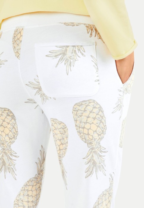 костюм  для взрослого возраста с изнаночной стороны