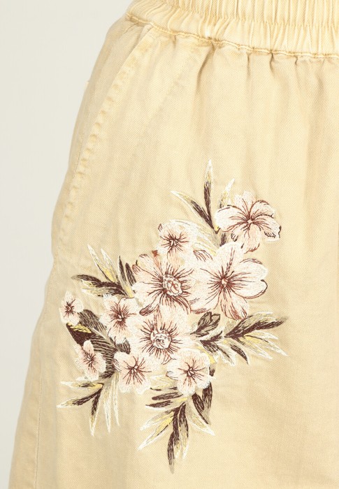 костюм  на сезон этого года фотография