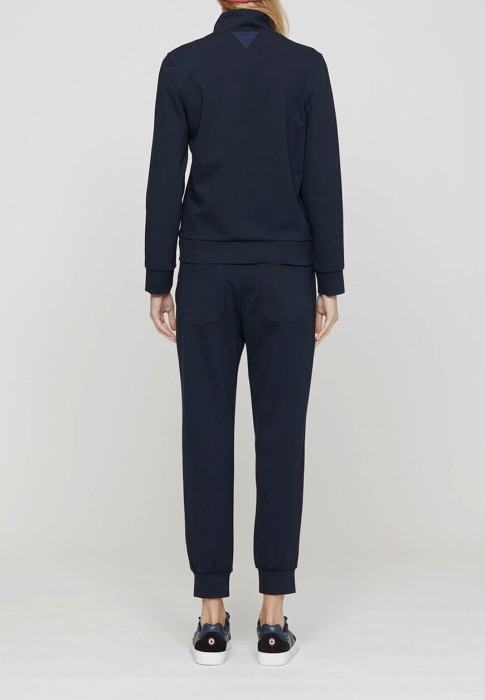 костюм  от бренда aeronautica militare вид слева