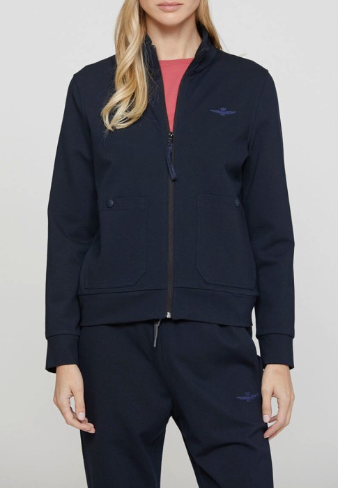 костюм  из италии вид сбоку