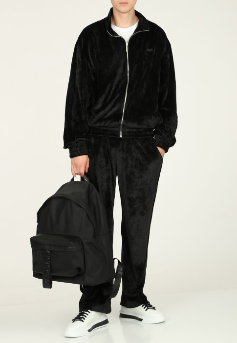 костюм  из италии вид сбоку