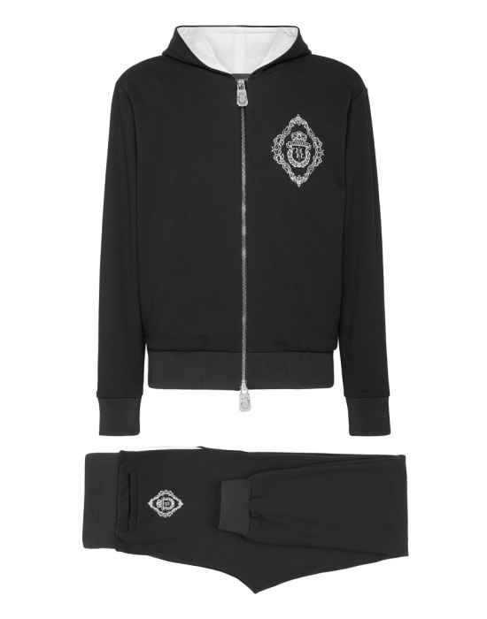 костюм  от бренда billionaire вид слева