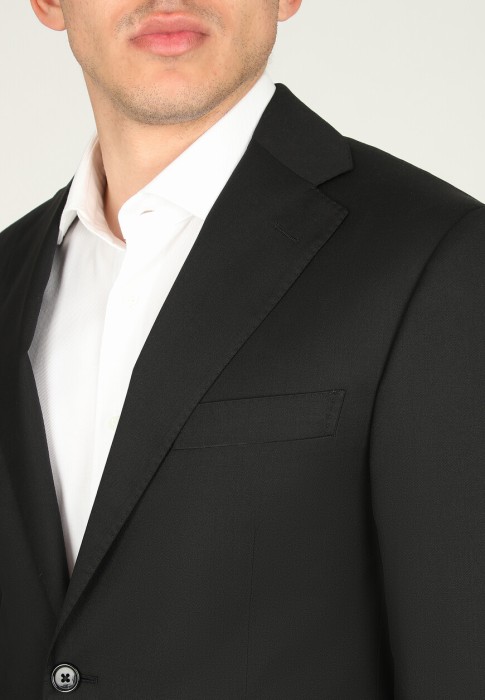 костюм  из италии вид сбоку