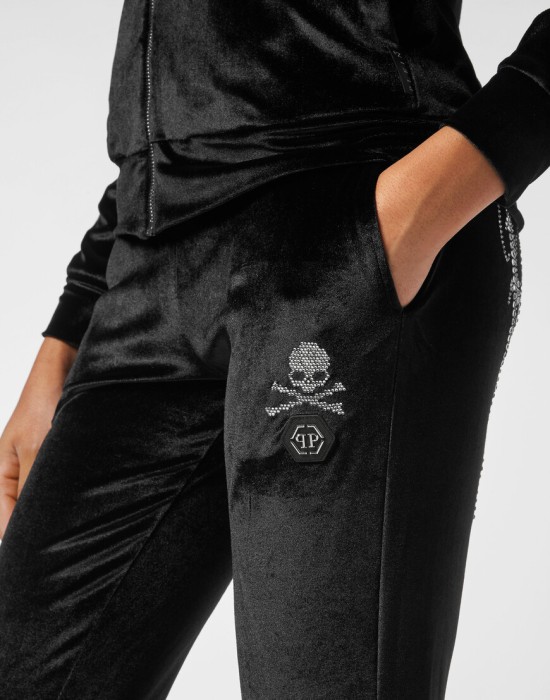 костюм  из проверенных материалов спереди