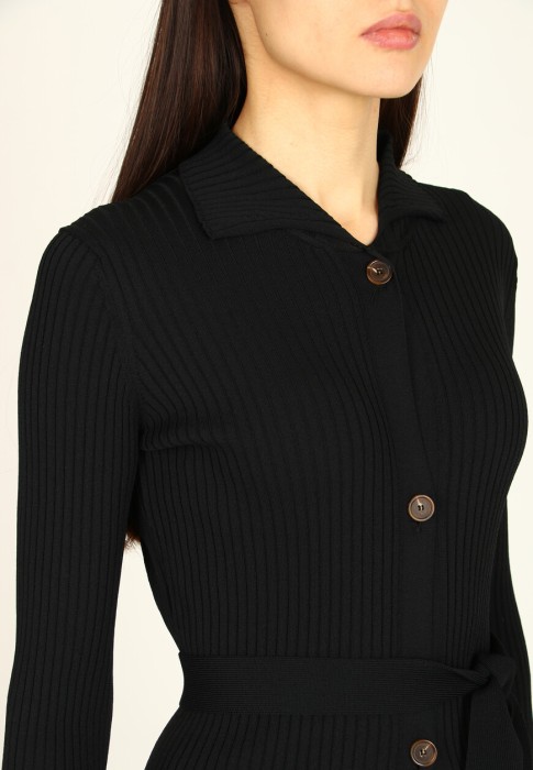 костюм  универсального стиля с лицевой стороны