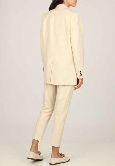 Товар серого цвета с внутренней стороны