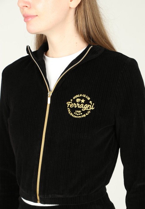 костюм  из проверенных материалов спереди