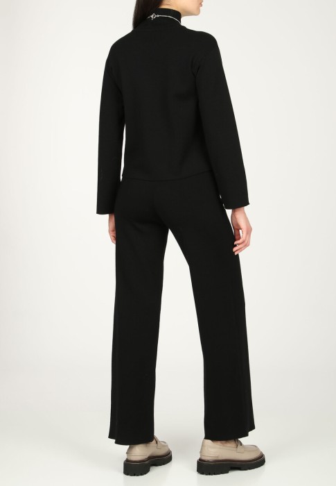 Продукция для женщин фото