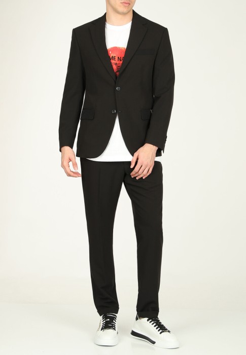 костюм  из италии вид сбоку