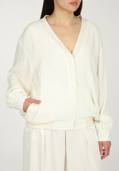 Продукция для женщин фото