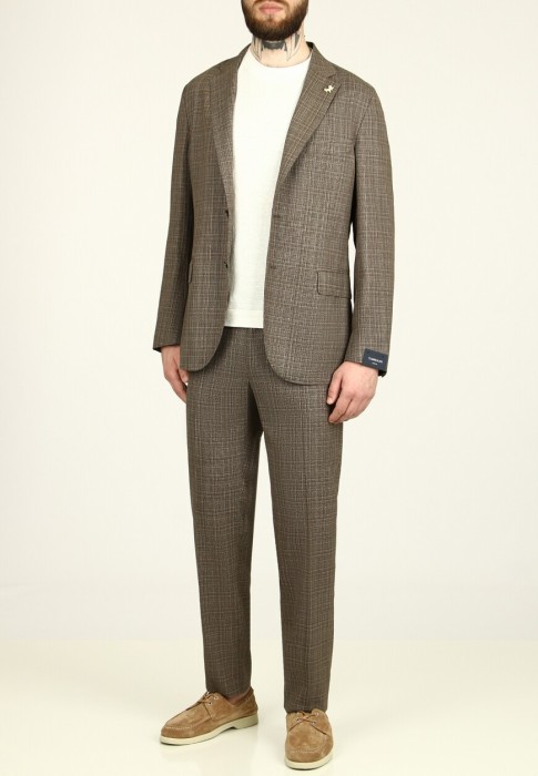 костюм  из италии вид сбоку