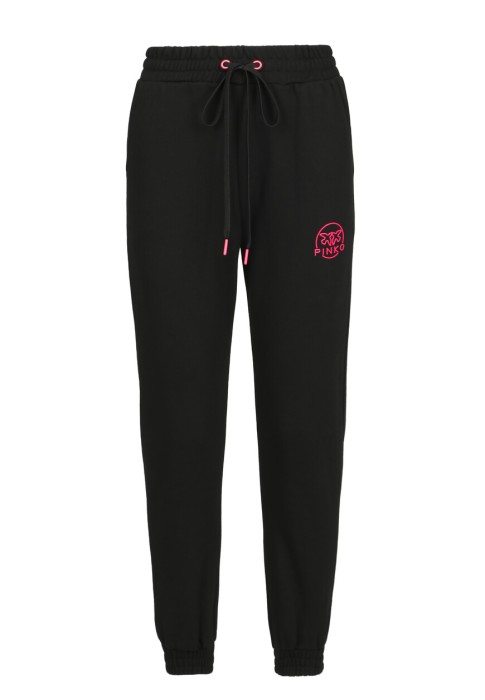 костюм  универсального стиля с лицевой стороны