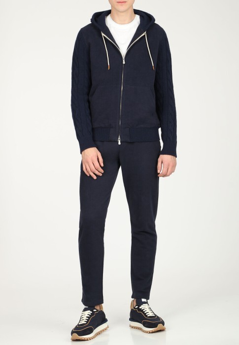 костюм  из италии вид сбоку