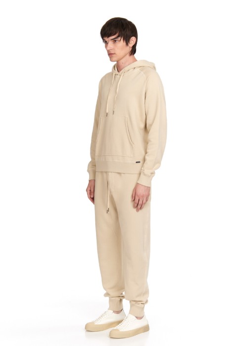 костюм  из америки вид сбоку