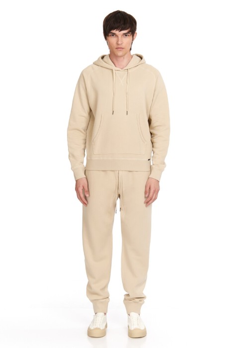 костюм  из проверенных материалов спереди