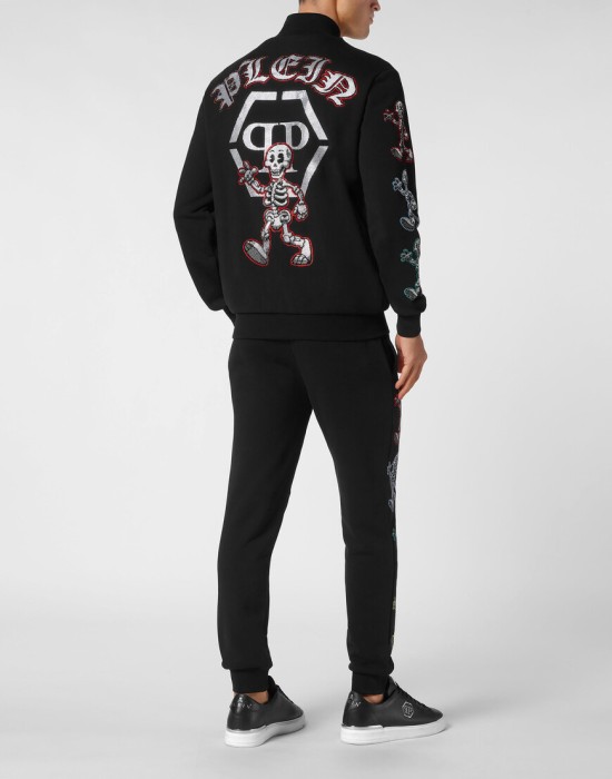 костюм  из америки вид сбоку