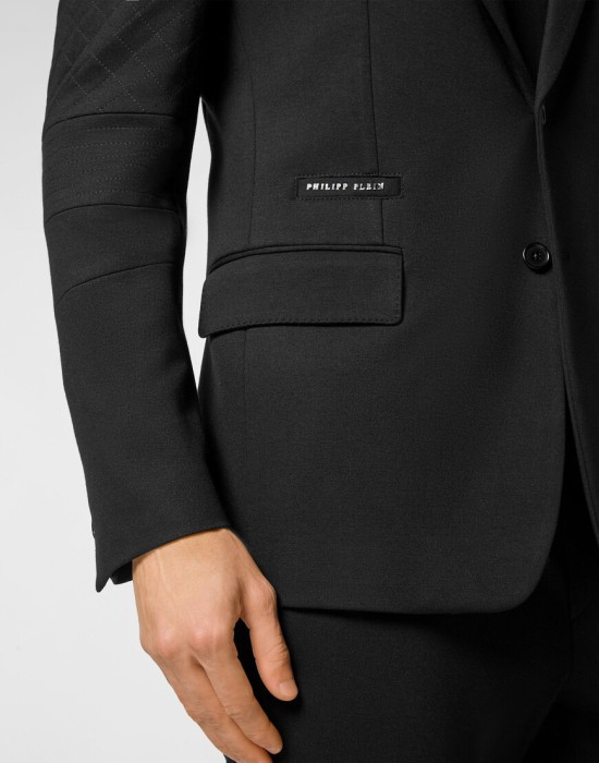 костюм  из проверенных материалов спереди