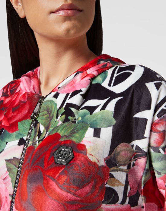 костюм  из проверенных материалов спереди