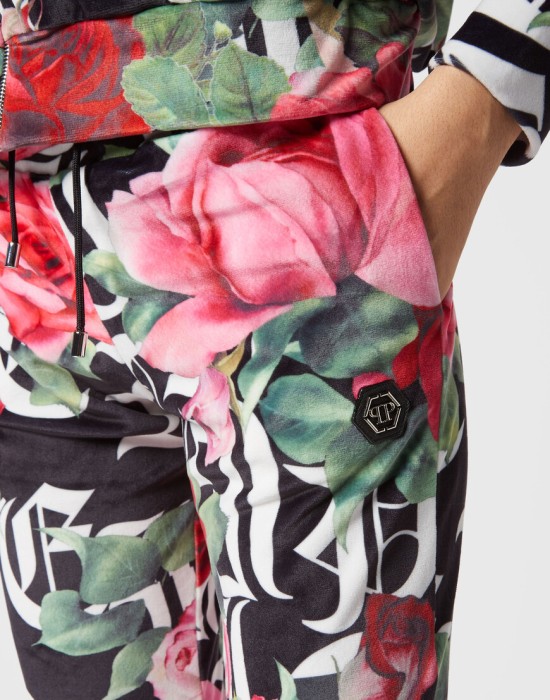 Продукция для женщин фото