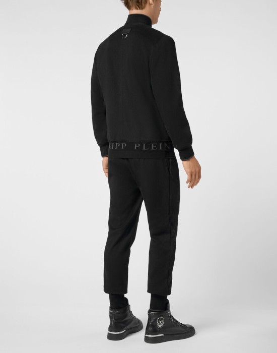 костюм  из америки вид сбоку