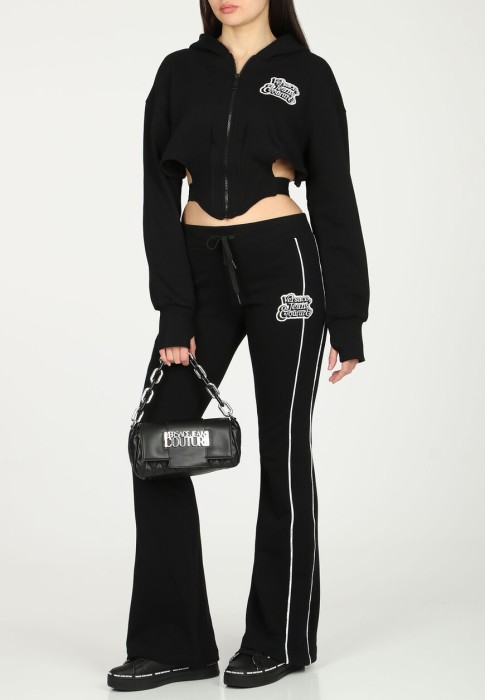 костюм от бренда versace jeans couture вид слева