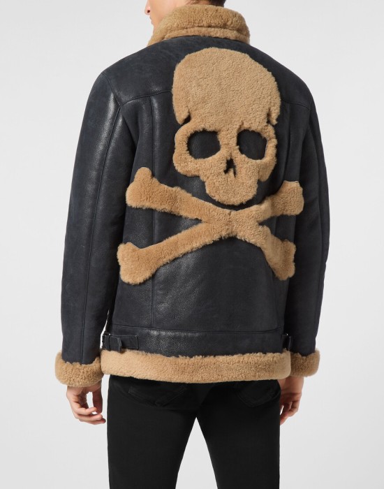 кожаная куртка  из америки вид сбоку