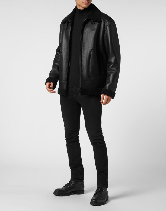 кожаная куртка  по цене 265895 руб вид справа