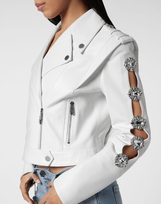 Продукция для женщин фото