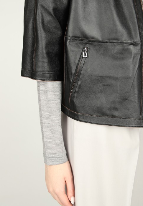 кожаная куртка  универсального стиля с лицевой стороны