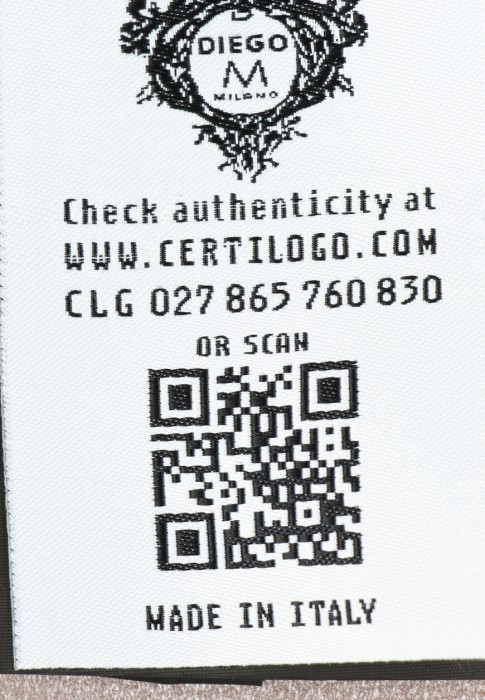 кожаная куртка  на сезон этого года фотография